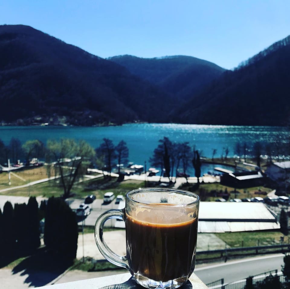 Royal Town Luxury with Panoramic View Wake up to breathtaking lake views and pure tranquility Apartment in Federation of Bosnia and Herzegovina