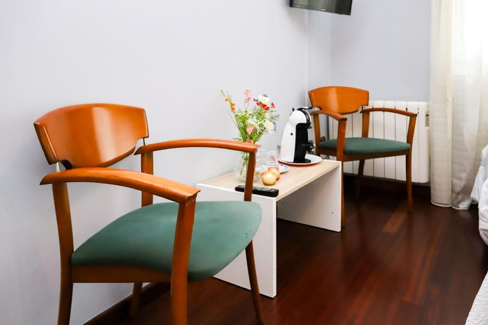 Pension As Burgas Ii Bed and Breakfast in Galicia