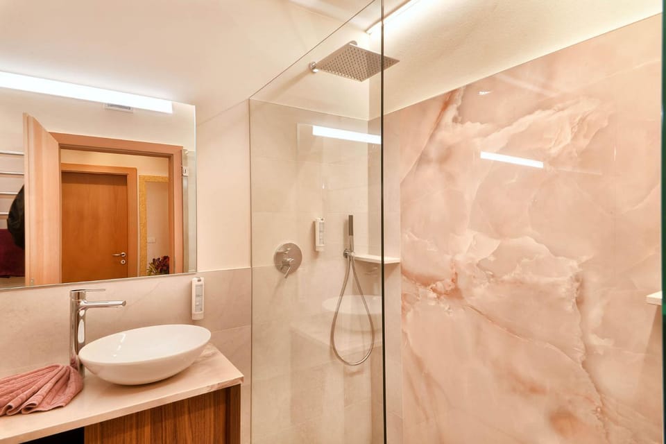 Shower, Bathroom