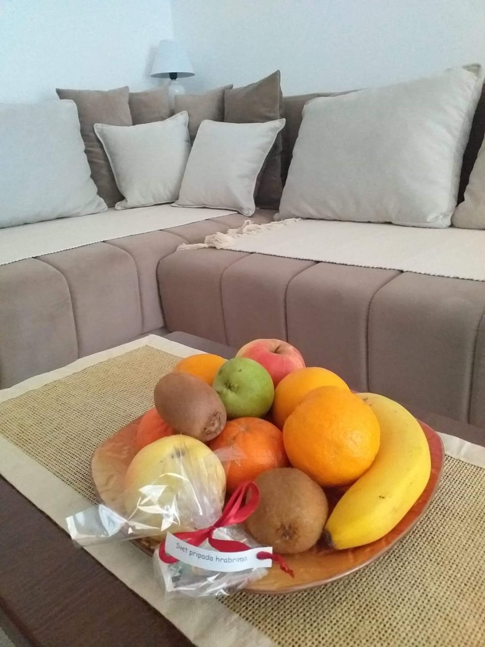 Living room, Seating area, Food
