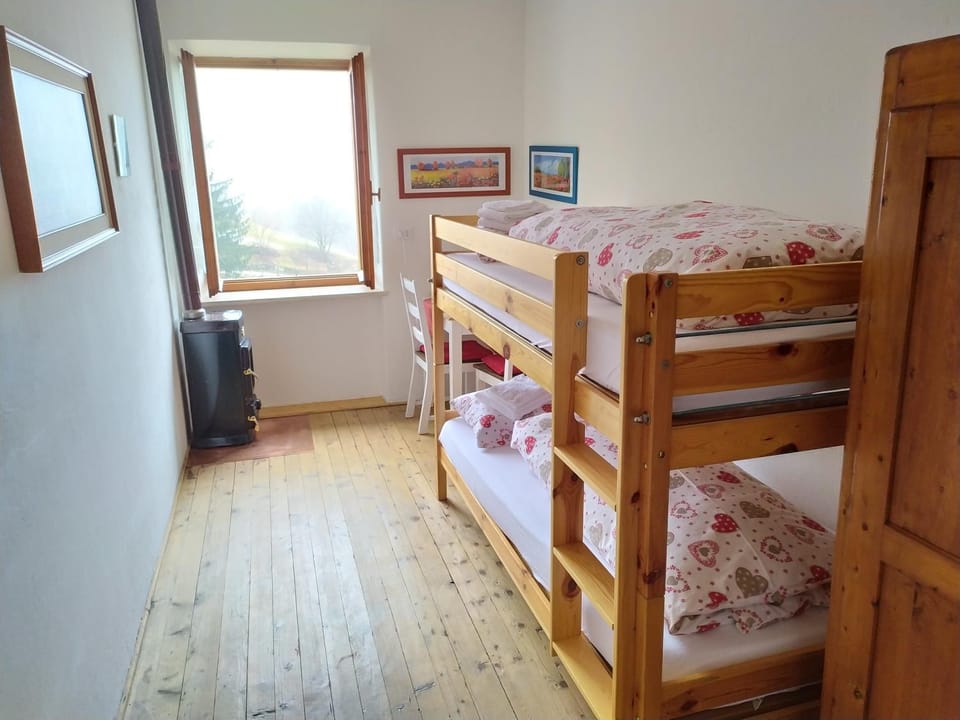 bunk bed