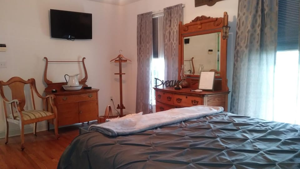 Marvels on the creek Bed and Breakfast in Maryland