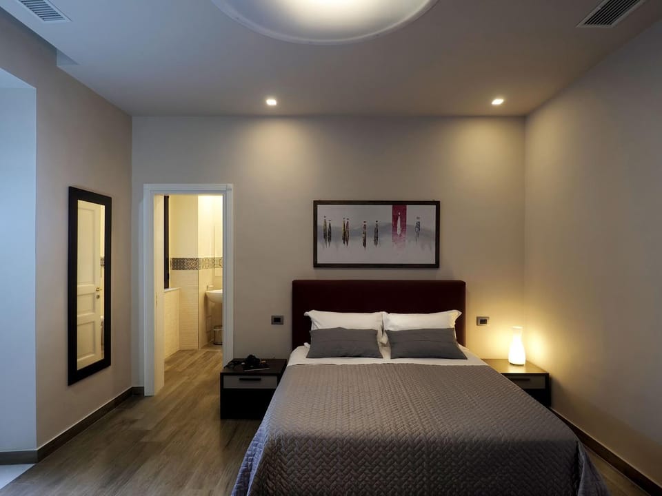 Bed, Photo of the whole room