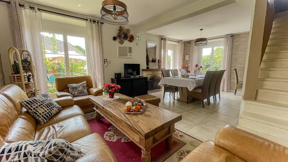 Maison confortable plages du Débarquement en Normandie House in Normandy