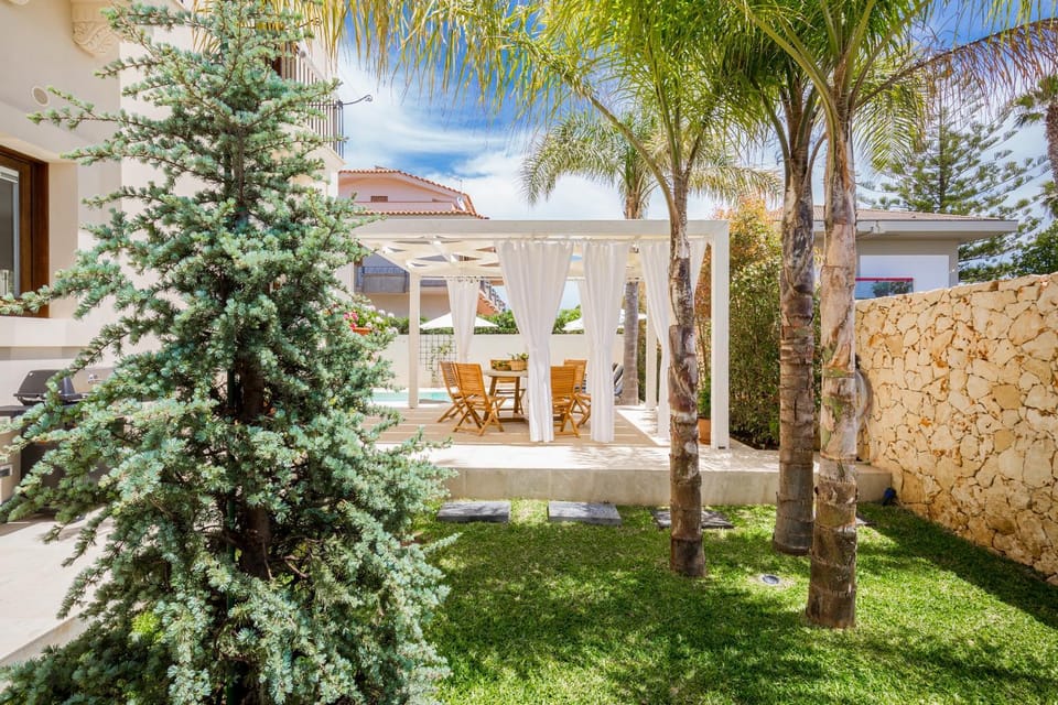 Patio, Garden