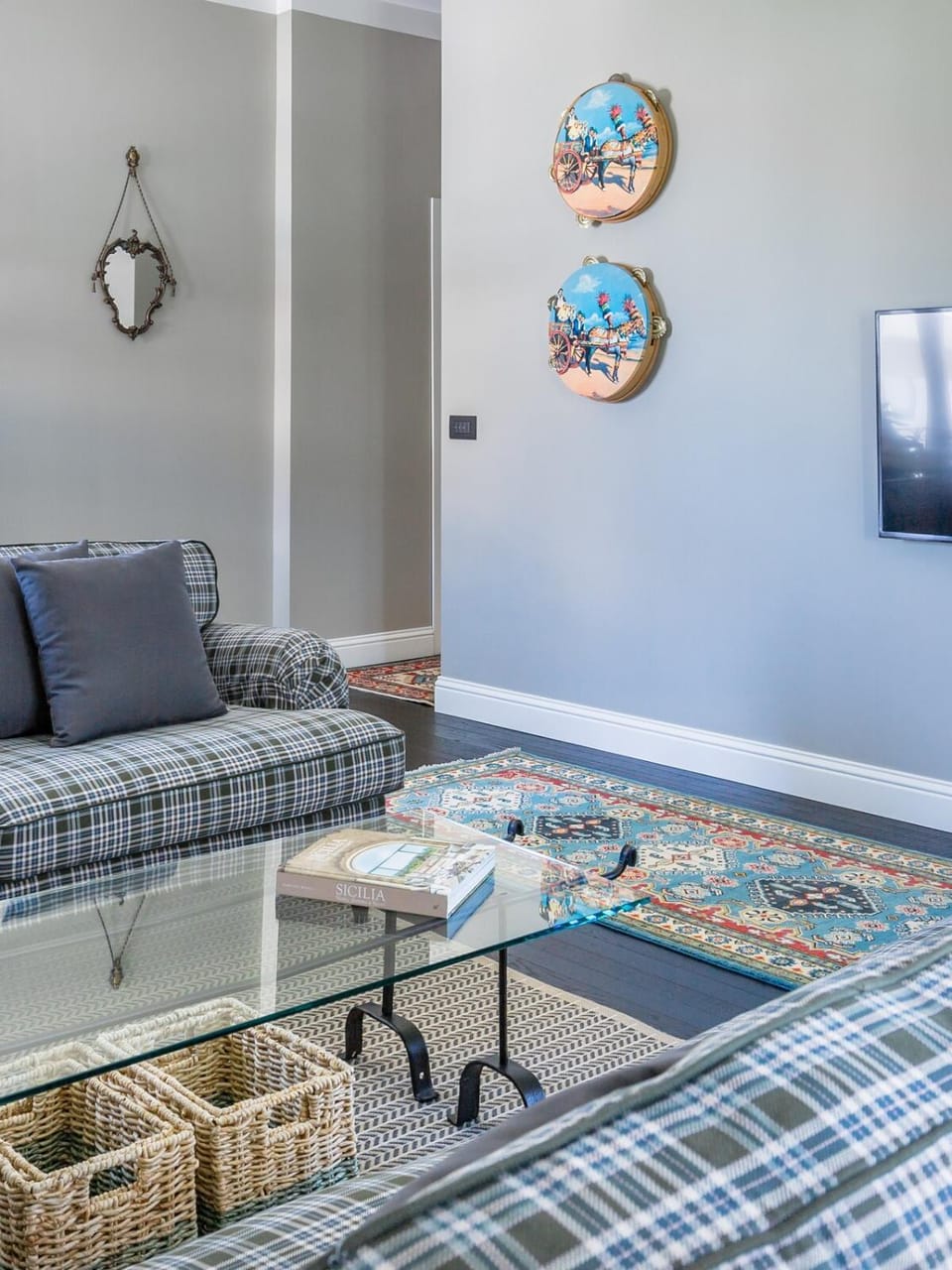 Communal lounge/ TV room, TV and multimedia, Living room, Seating area