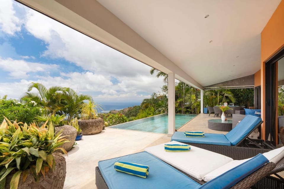 Villa Ireina magnificent sea view Villa in Fa'a'ā