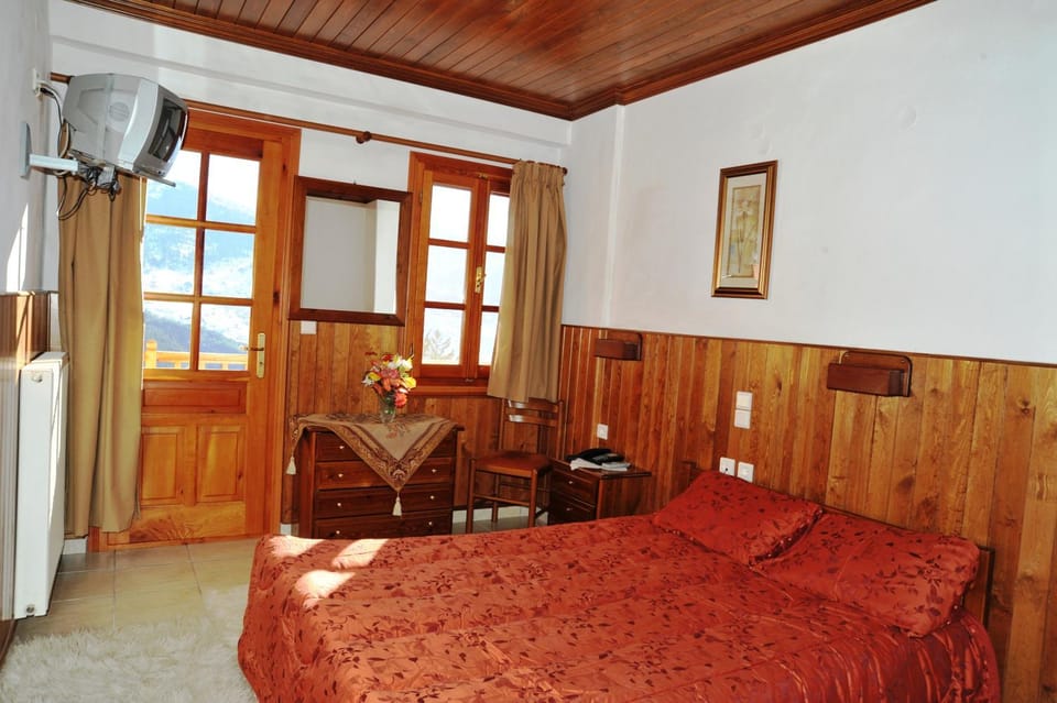 Bed, Photo of the whole room