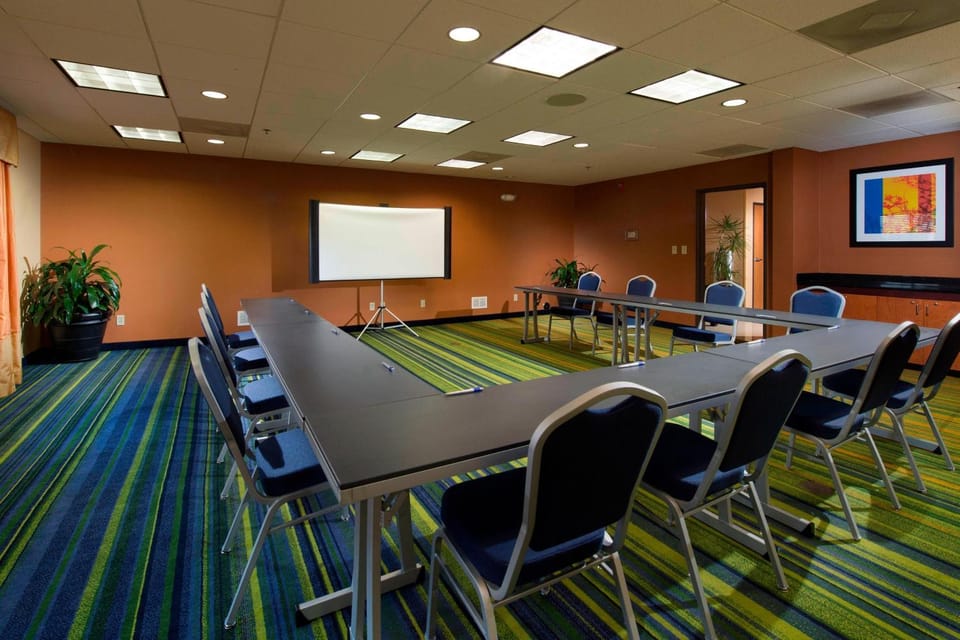 Meeting/conference room