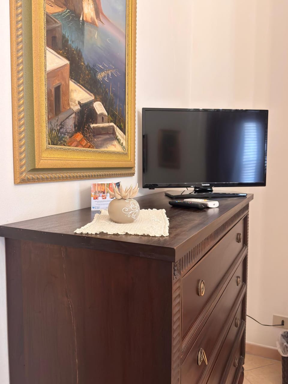 TV and multimedia, Bedroom, furniture, furniture