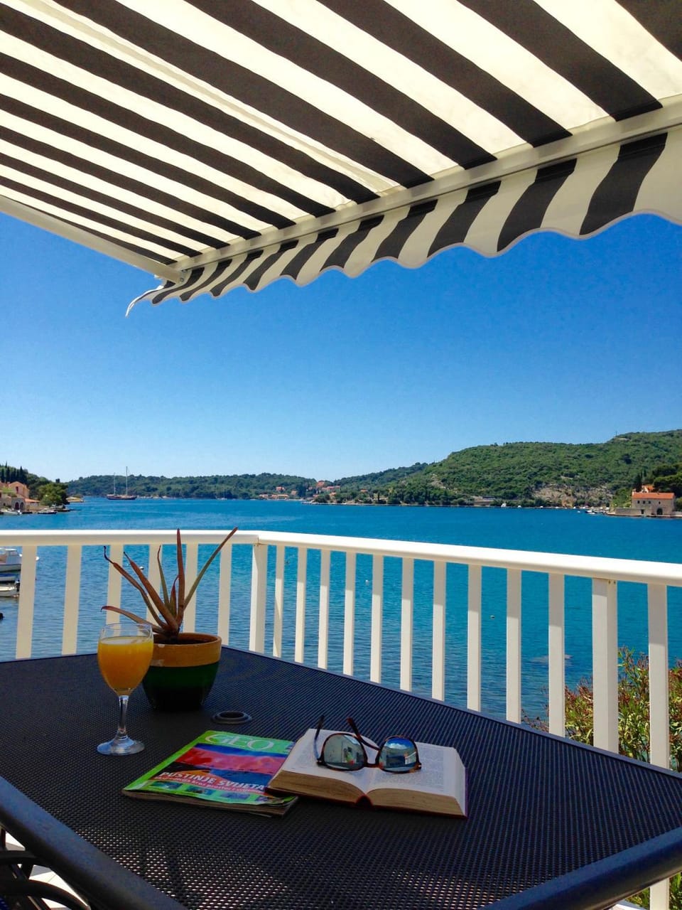 Day, Balcony/Terrace, River view