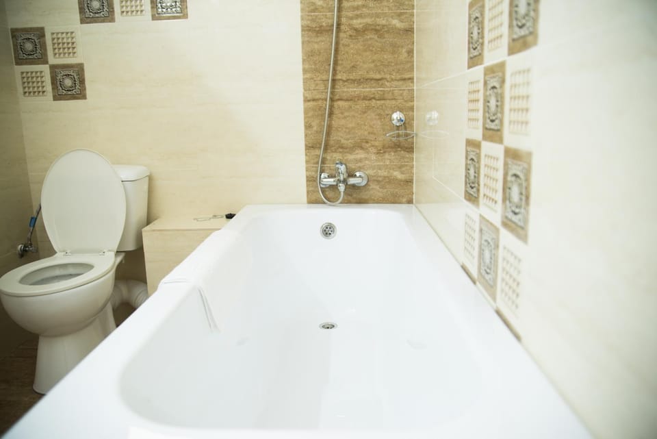Toilet, Bathroom