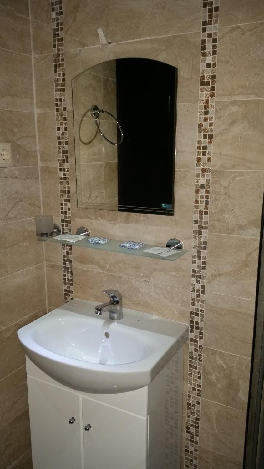 Bathroom, Photo of the whole room