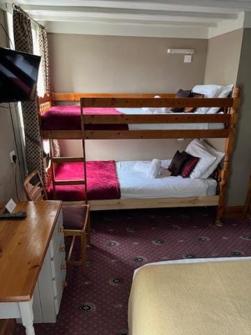 The Bridge Inn Inn in England