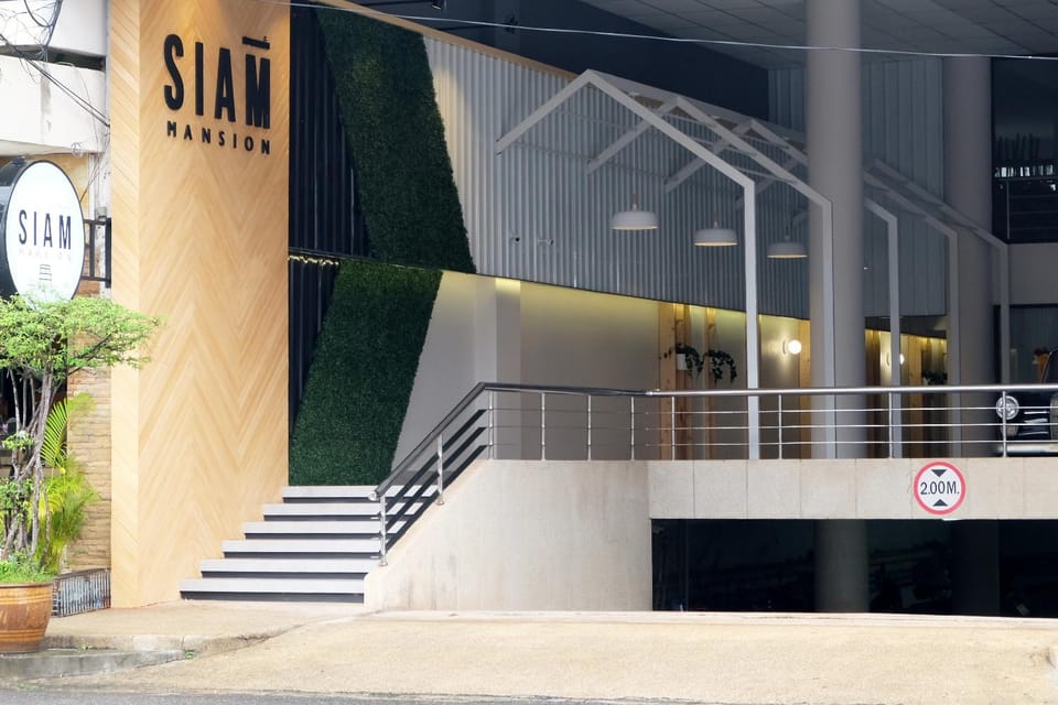 Siam Mansion - SHA Hostel in Thailand