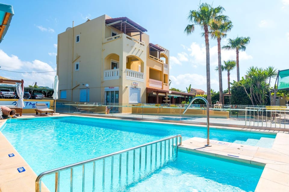 Property building, Swimming pool