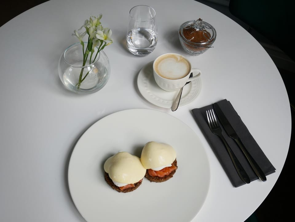 Restaurant/places to eat, Spring, Day, Winter, Summer, Food and drinks, Autumn, On site, Food, Breakfast, Continental breakfast, Drinks, Non alcoholic drinks, Sunset