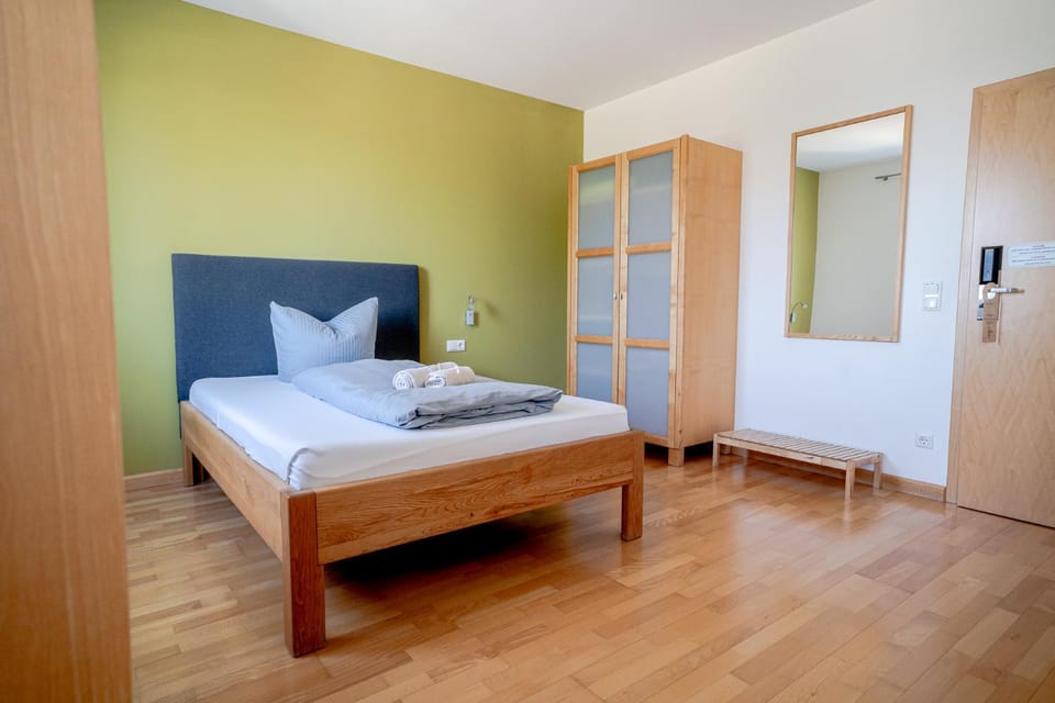 Bed, Bedroom, wardrobe