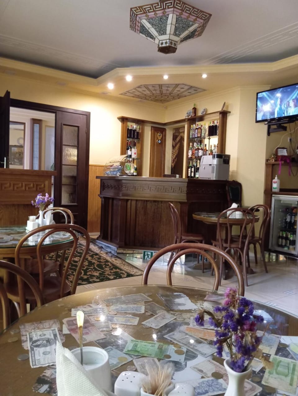 Restaurant/places to eat