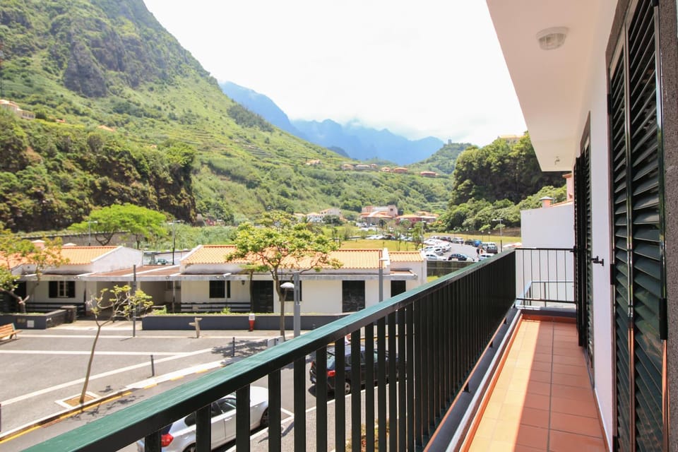 Property building, Balcony/Terrace