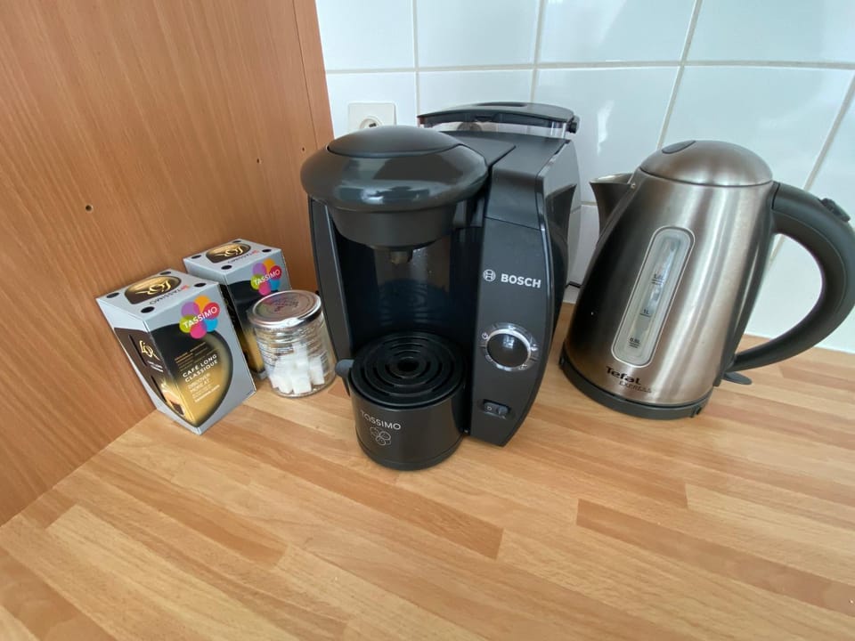 Coffee/tea facilities