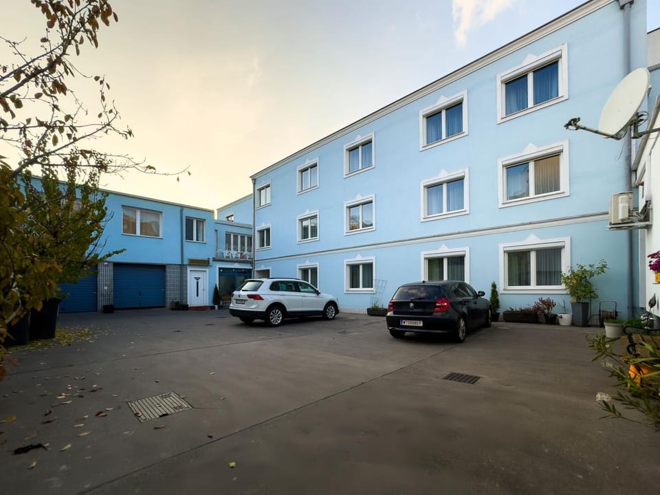 Property building, Parking