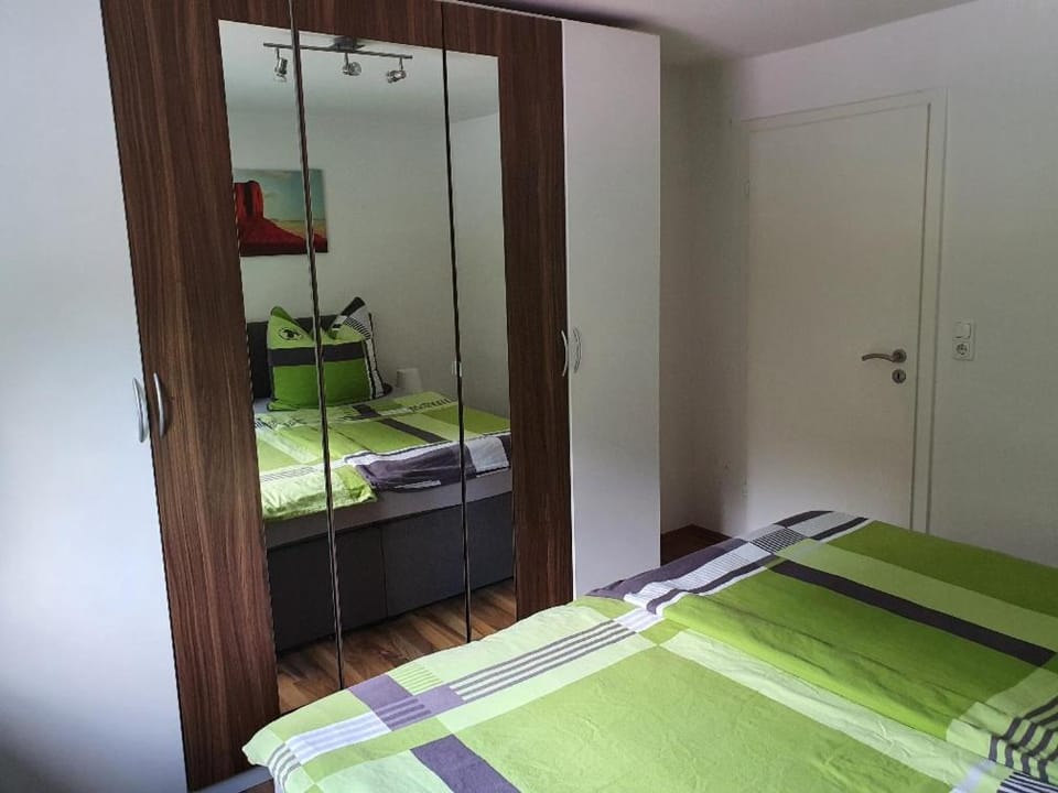 Ferienwohnung Stephanshausen Apartment in Oestrich-Winkel