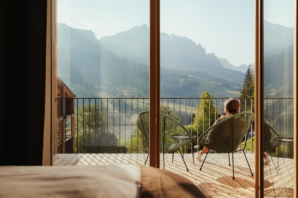 Natural landscape, Balcony/Terrace, Balcony/Terrace, Mountain view