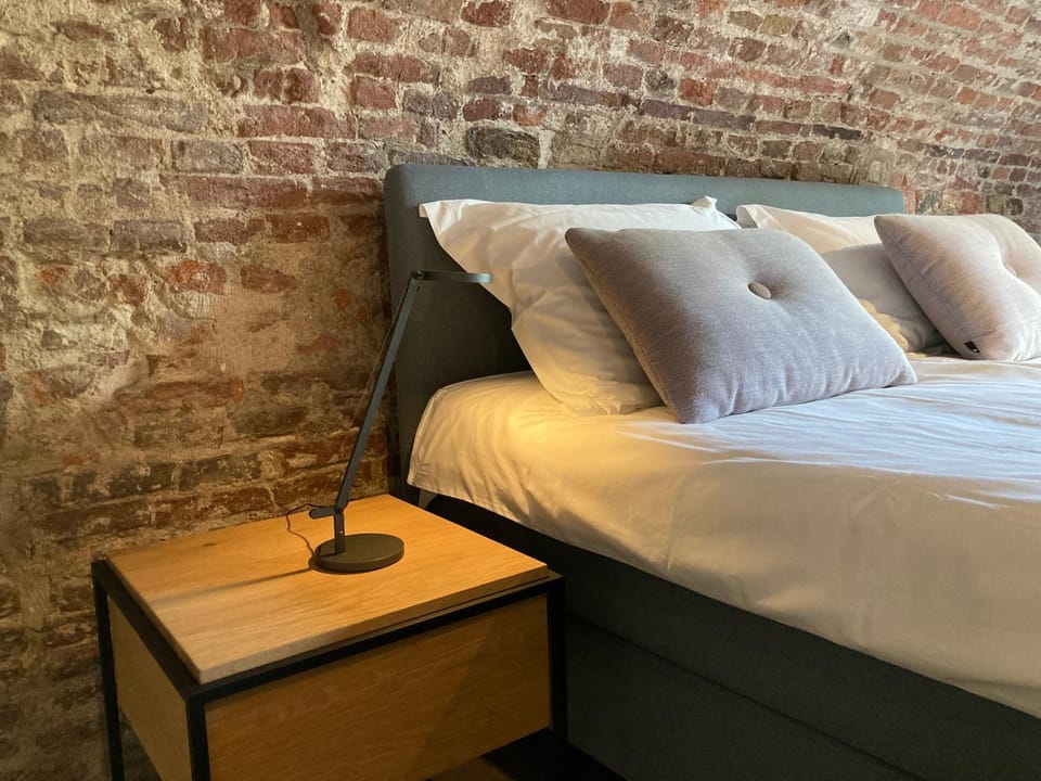 Bed, Other, Decorative detail, Bedroom