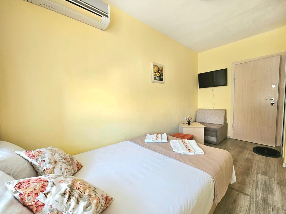 АМБЪР Двойна стая за гости Vacation rental in Sozopol