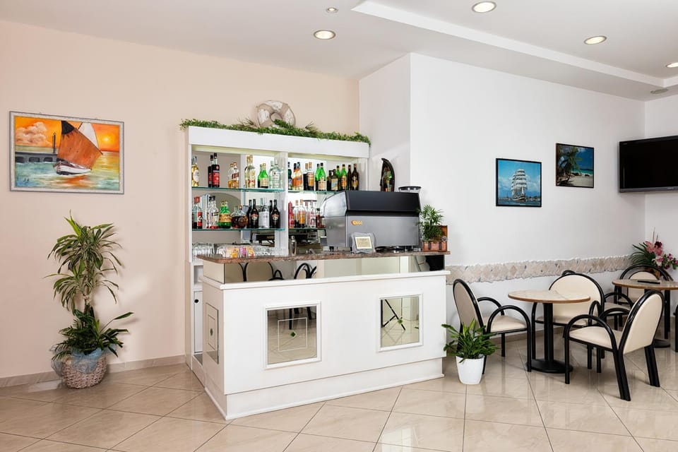 Lounge or bar