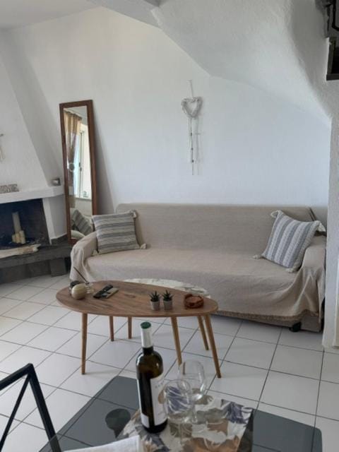 Seafront Maisonette in Fourka House in Halkidiki
