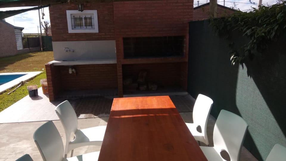 Patio, BBQ facilities