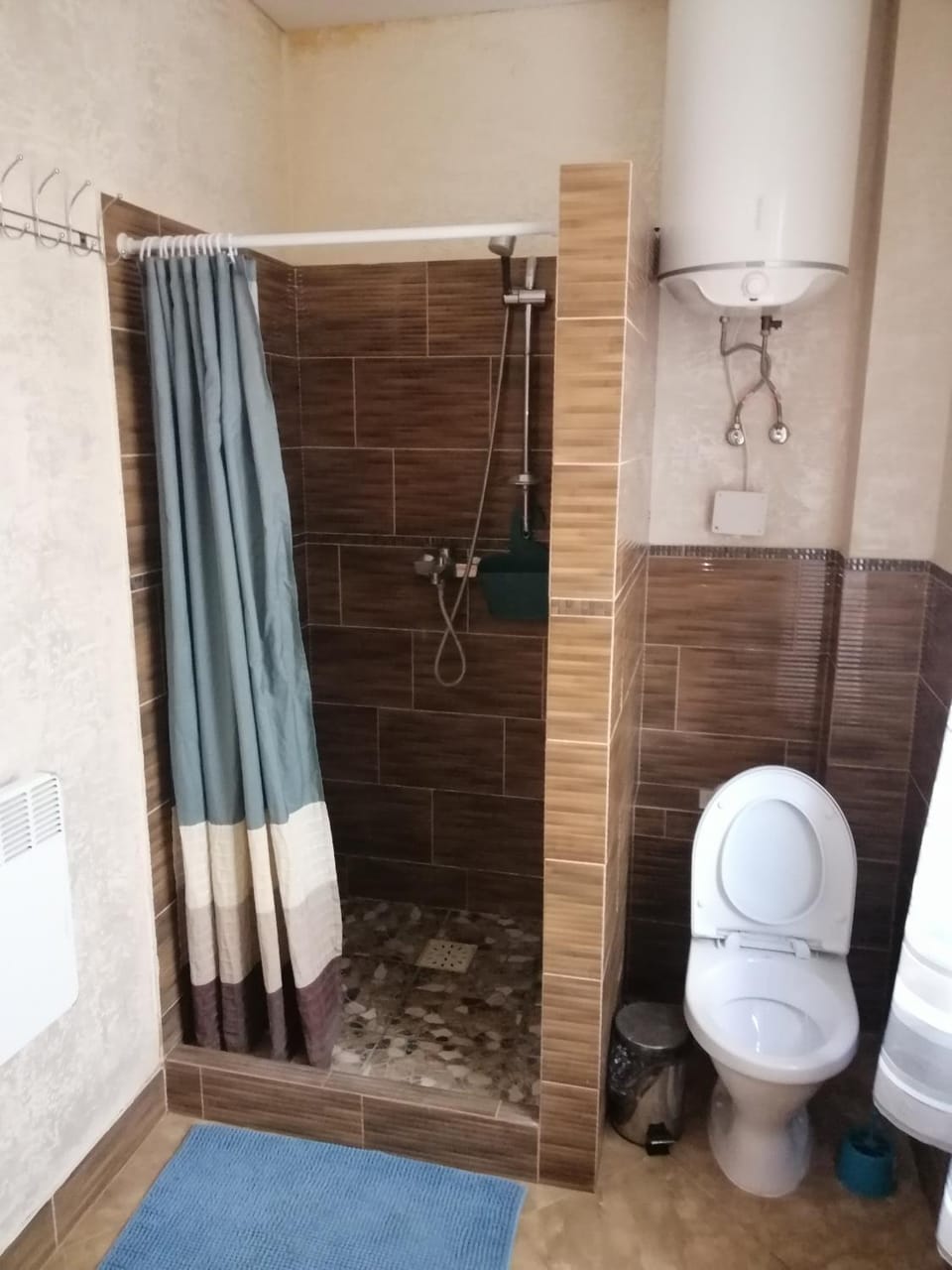 Komnata v gostevom dome na metro Osokorki Bed and Breakfast in Kiev City - Kyiv