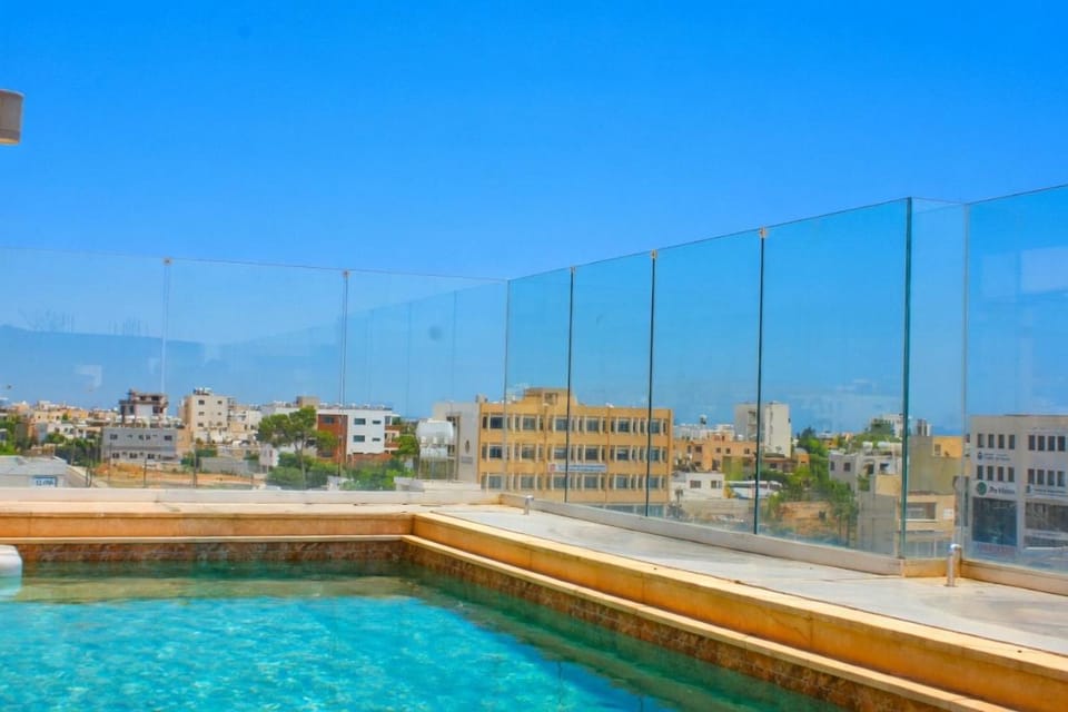 Huge PENTHOUSE with POOL Apartment in Paphos