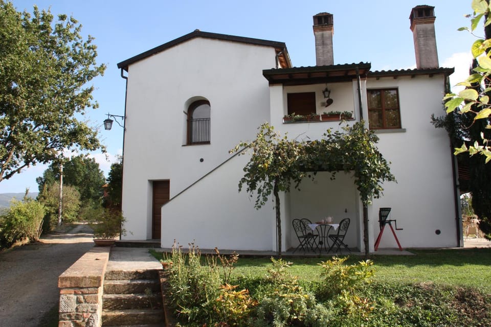 La luna e i falò Apartment in Tuscany