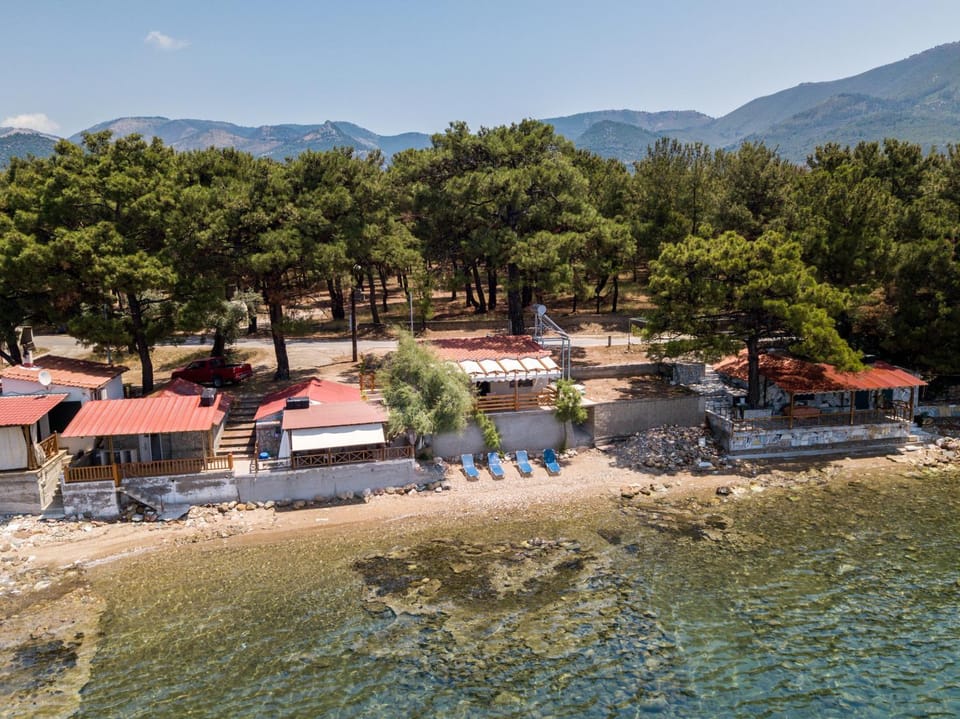 Bird's eye view, Mountain view, Sea view