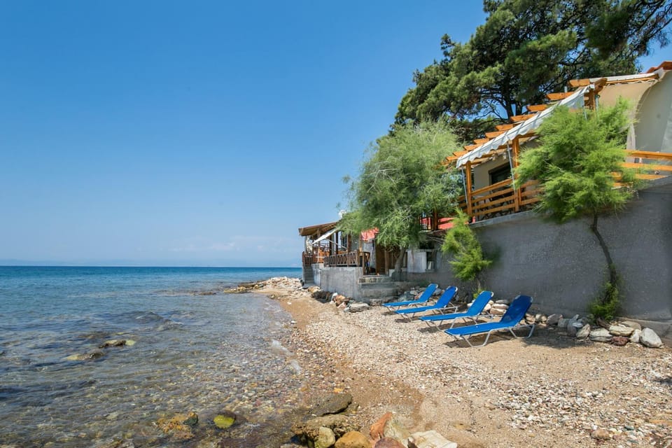 Day, Natural landscape, Beach, Sea view, sunbed
