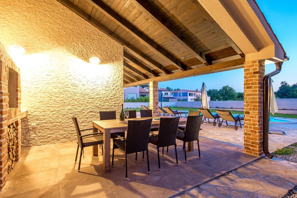 BBQ facilities, Garden, Balcony/Terrace, Swimming pool