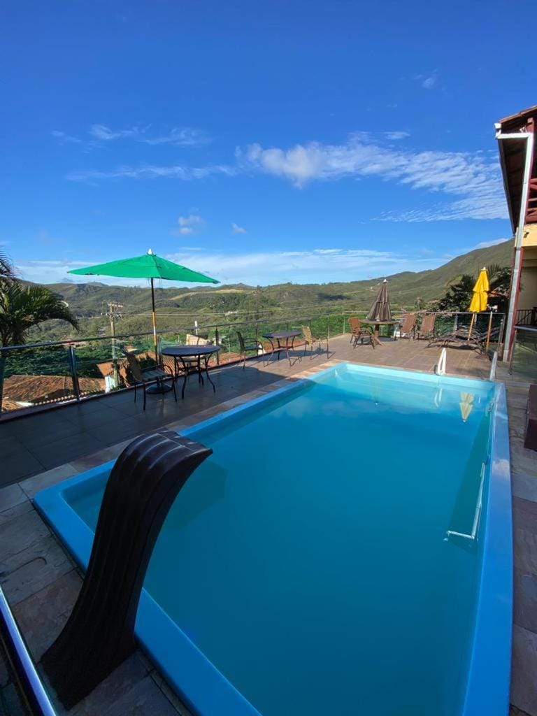 Spring, Day, Natural landscape, Summer, Mountain view, Pool view, Swimming pool, Time of day, Location, Sunrise, hair dresser, sunbed