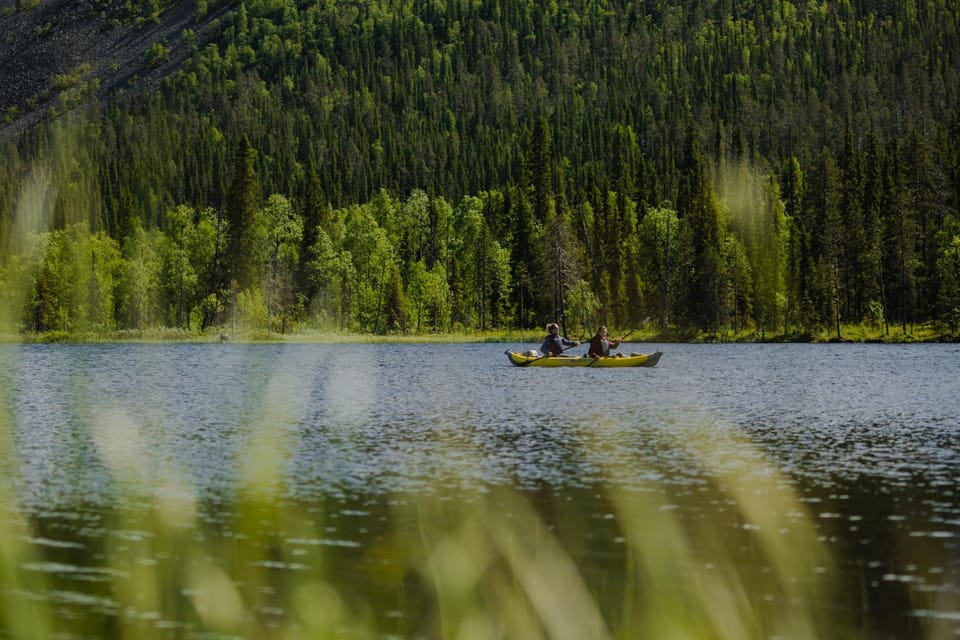 Off site, Activities, Canoeing