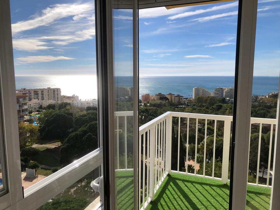 Hercules Sea Views Apartment in Benalmadena