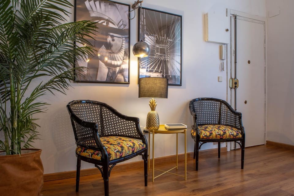 Living room, Decorative detail
