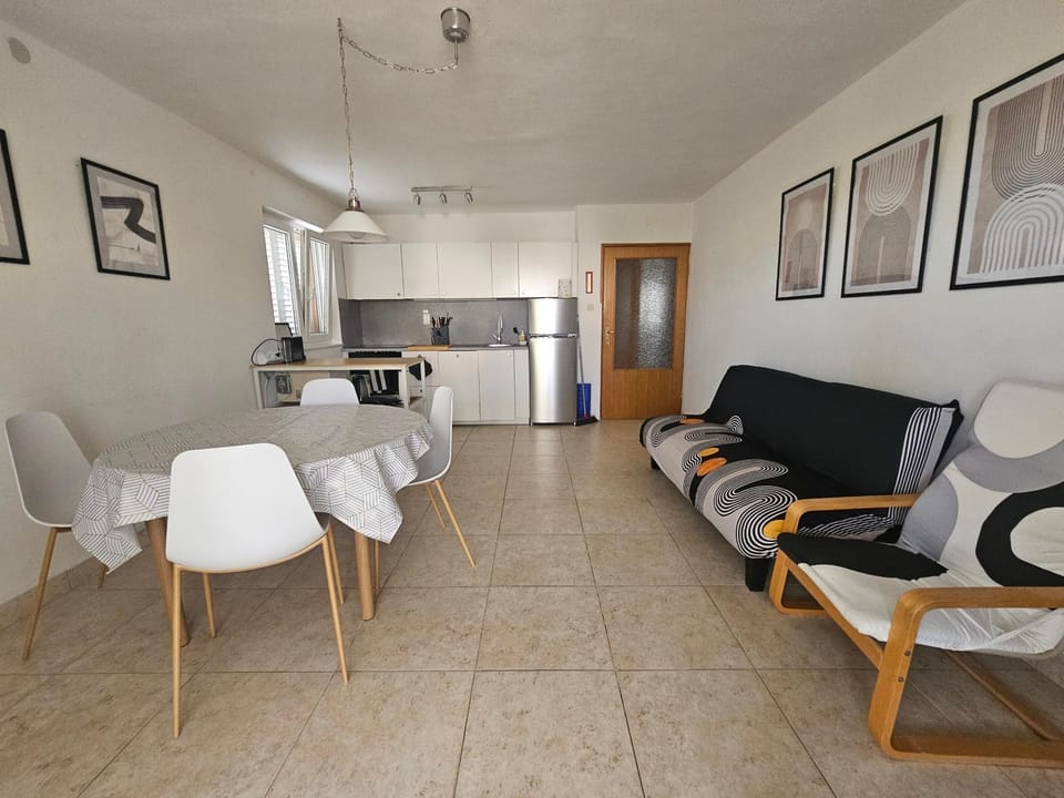 App Oliva Apartment in Tisno