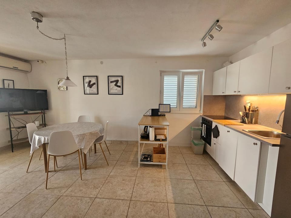 App Oliva Apartment in Tisno