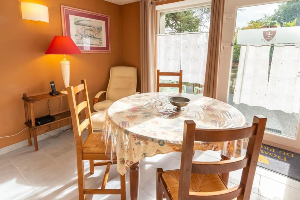 Domaine du Pressoir Bed and Breakfast in Annemasse