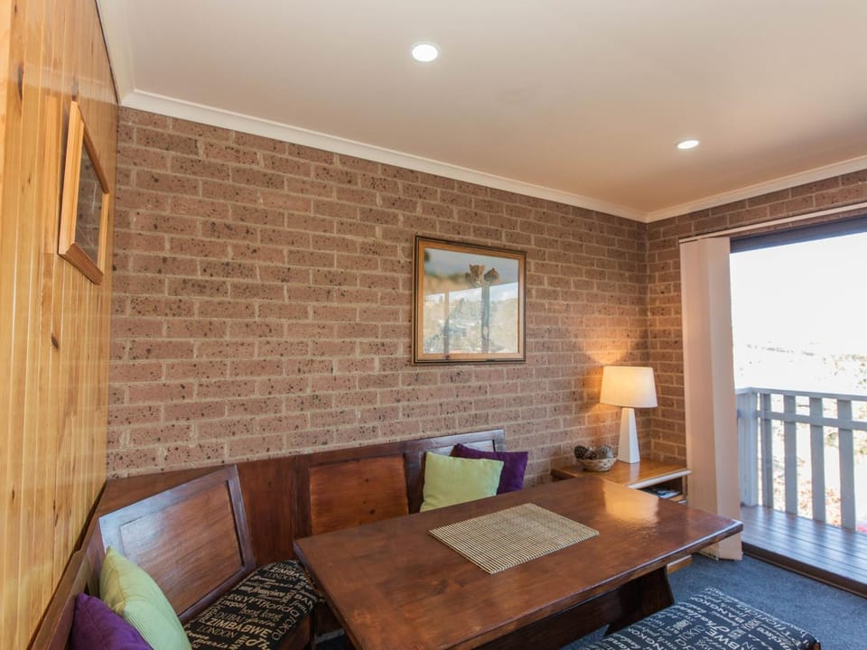 Lodge 67 Unit 3 58 Townsend Street Apartment in East Jindabyne