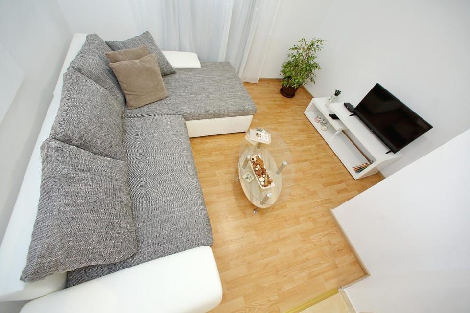 Bella Apartment Apartment in Šibenik-Knin County, Croatia