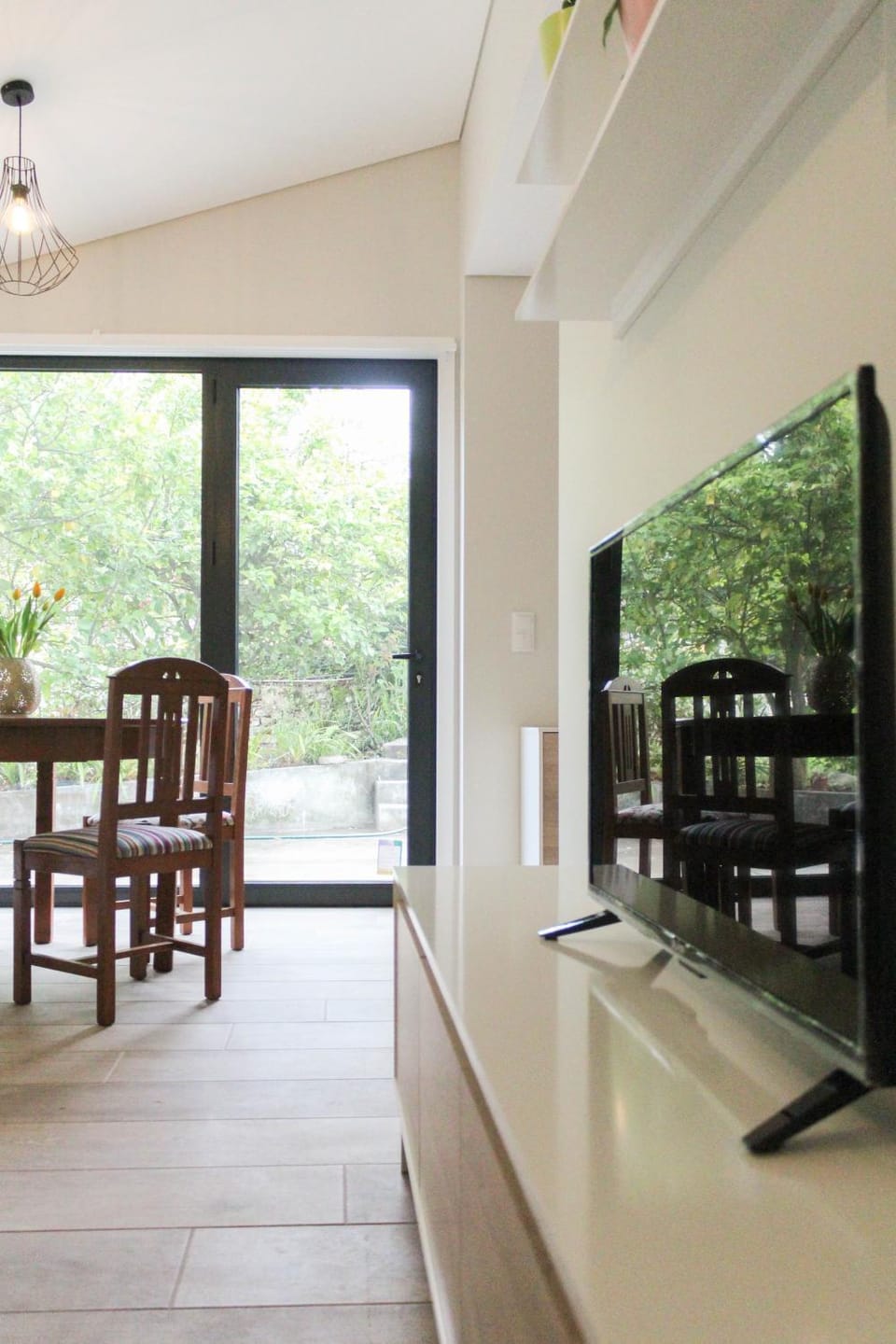 Living room, Garden view