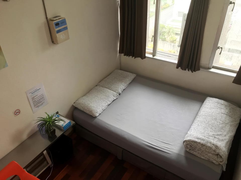 Kumoji-so Hostel Hostel in Naha